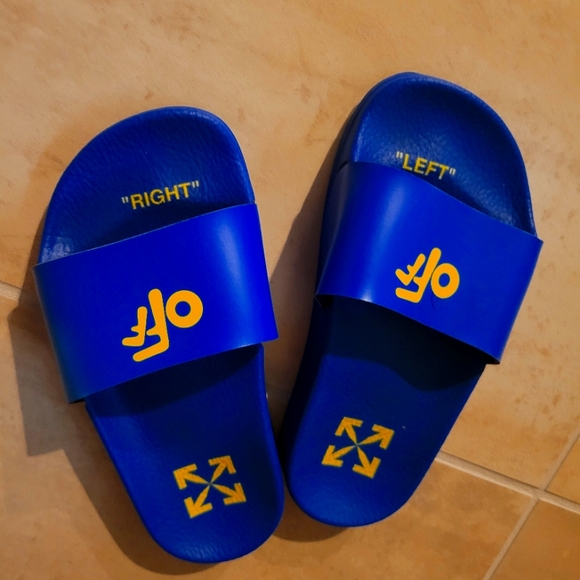 Off-white slides - Picture 2 of 4